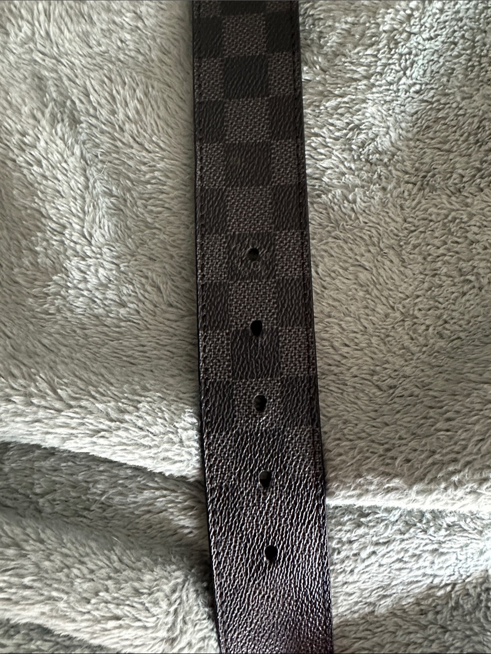 Louis Vuitton Black Damier Signature LV Buckle Men's Belt - Picture 9 of 14